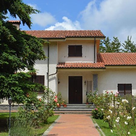 Bed and Breakfast Da Fulvia Ollano Esterno foto