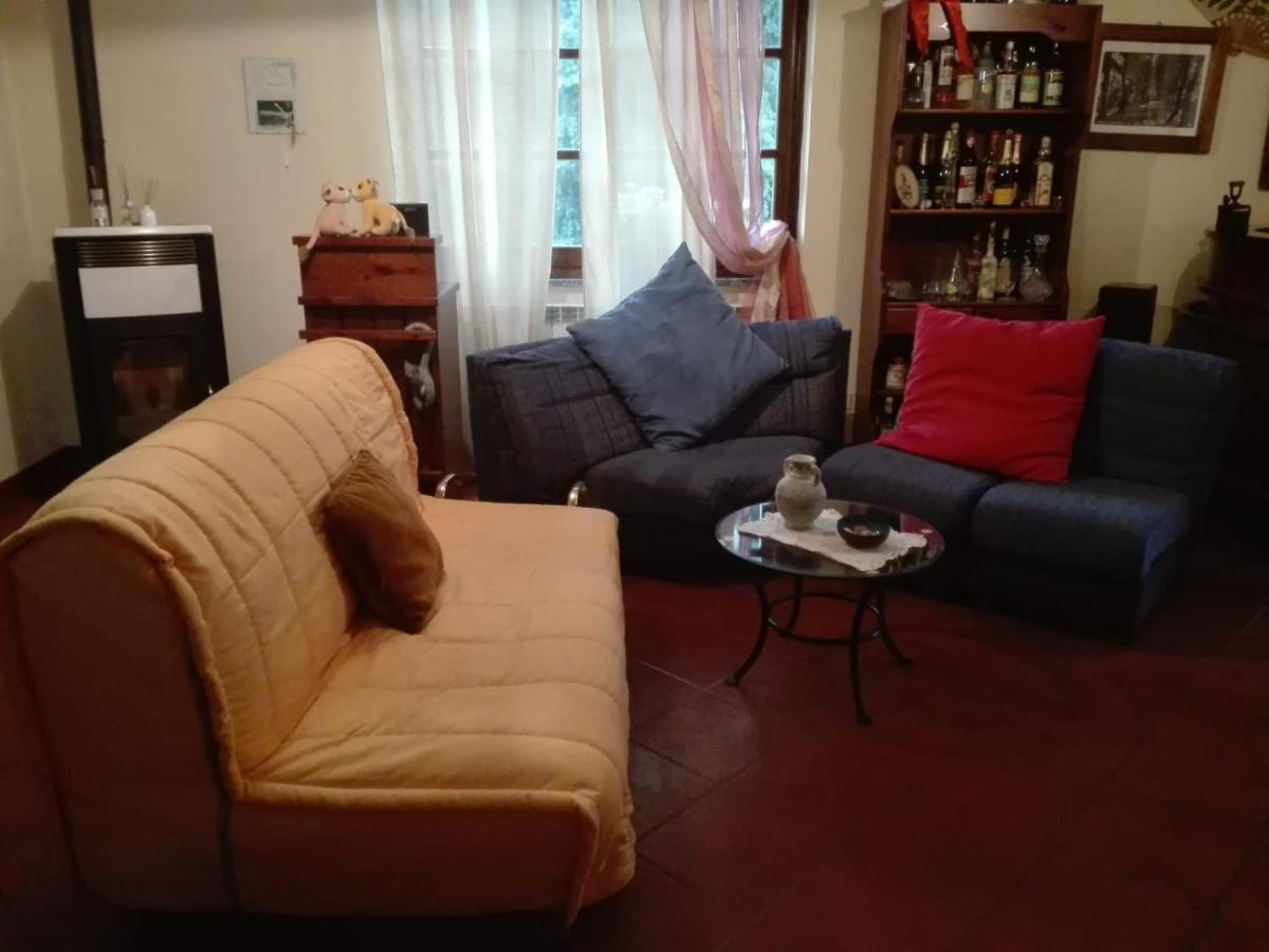 Bed and Breakfast Da Fulvia Ollano Esterno foto