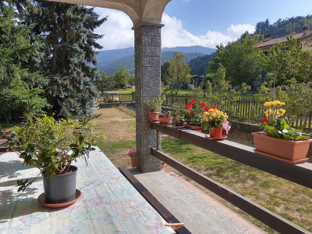 Bed and Breakfast Da Fulvia Ollano Esterno foto