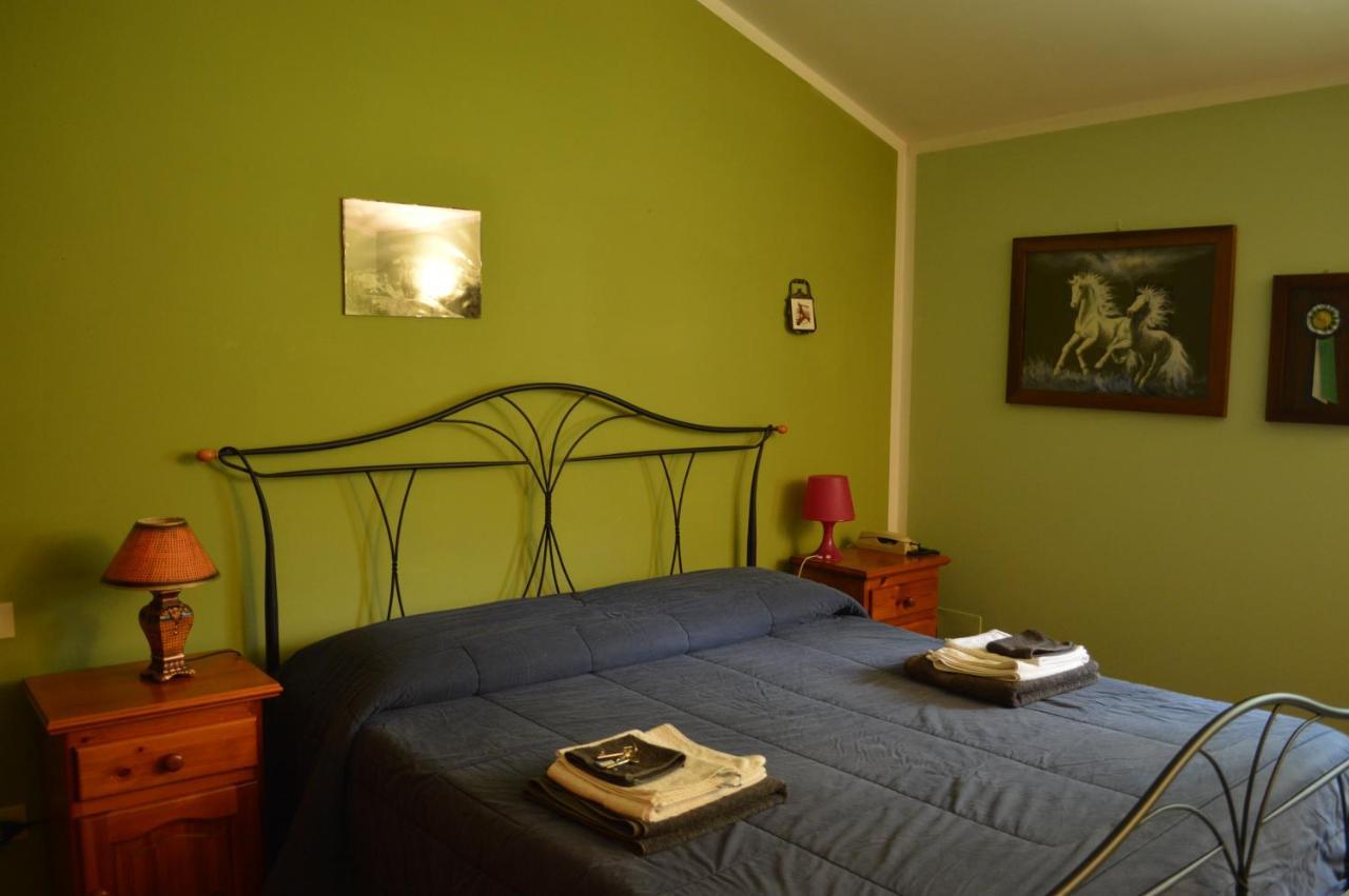 Bed and Breakfast Da Fulvia Ollano Esterno foto